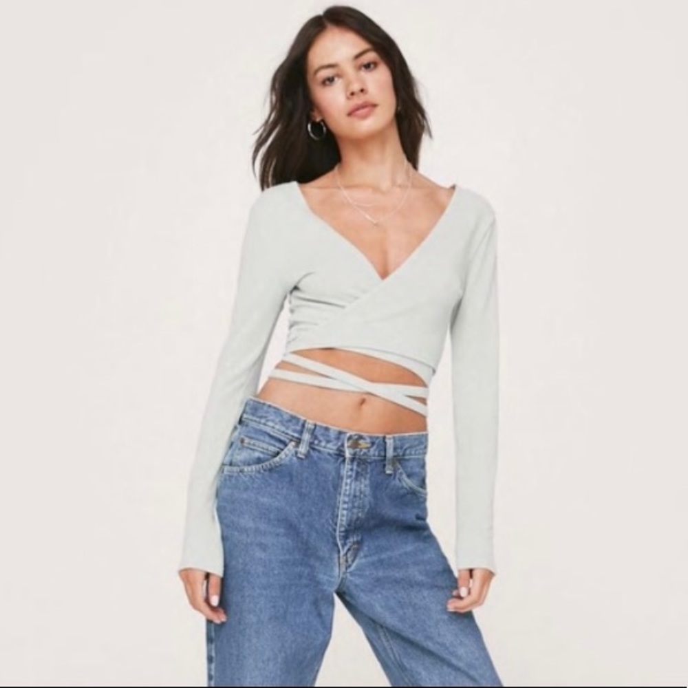 Ribbed Strapped Wrap Crop Top